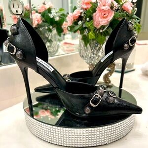 Steve Madden Embellished Stilettos SZ 6